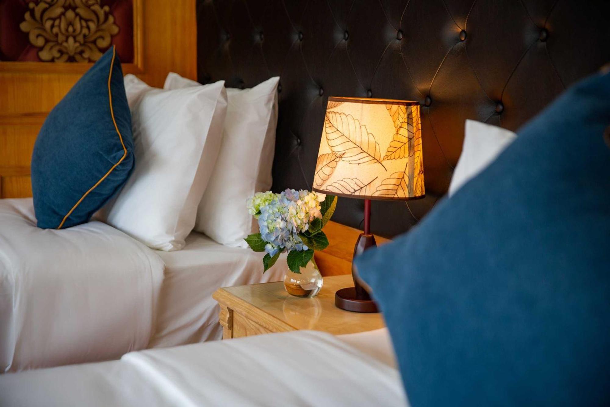 Venezia Boutique Cruises - Catba Island Hotell Chan Chau Eksteriør bilde