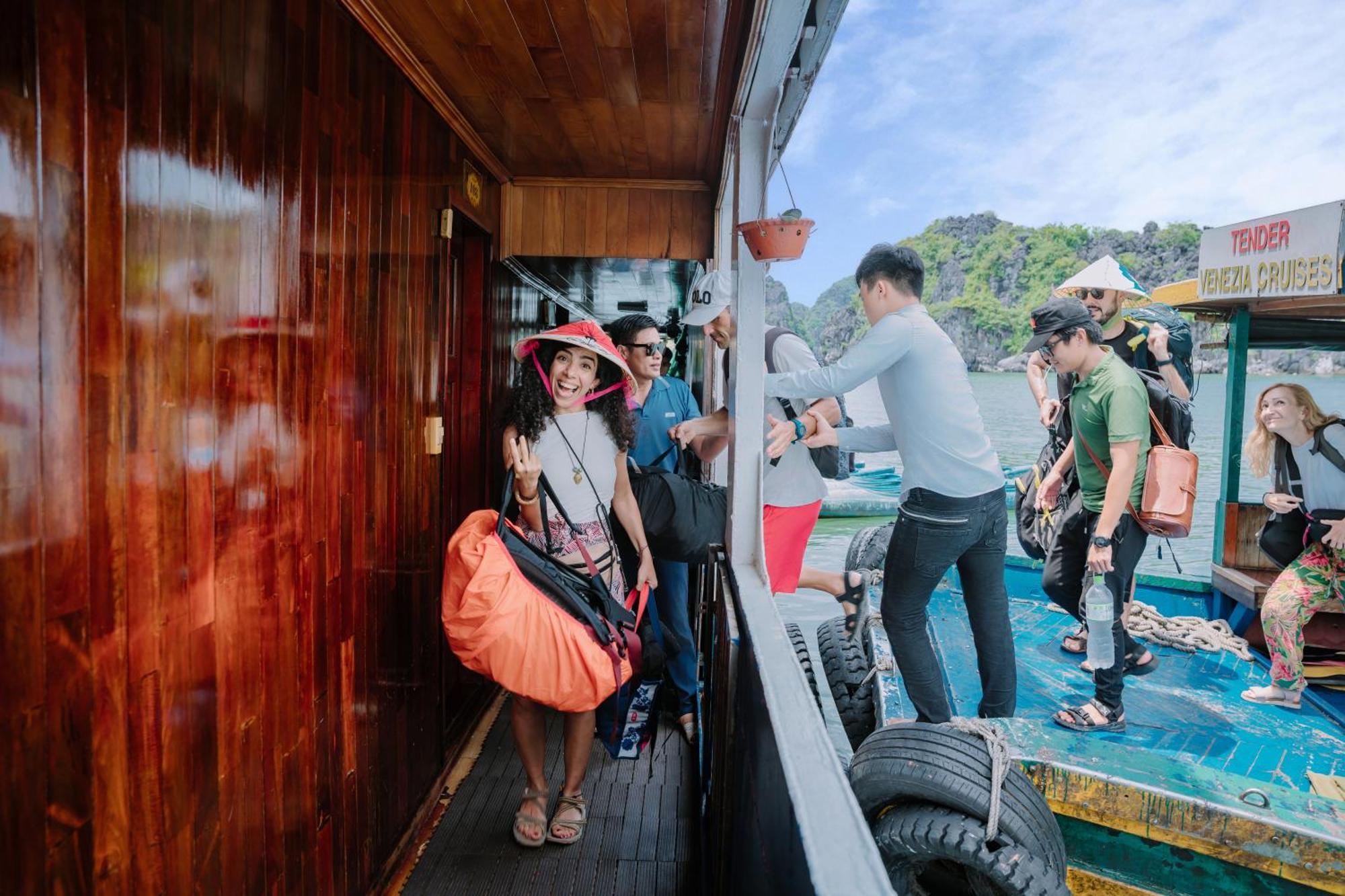 Venezia Boutique Cruises - Catba Island Hotell Chan Chau Eksteriør bilde