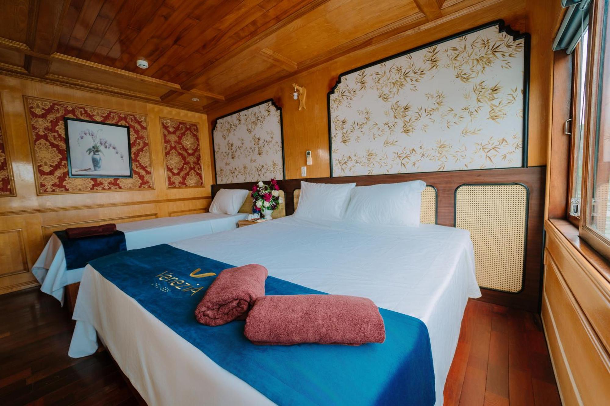 Venezia Boutique Cruises - Catba Island Hotell Chan Chau Eksteriør bilde
